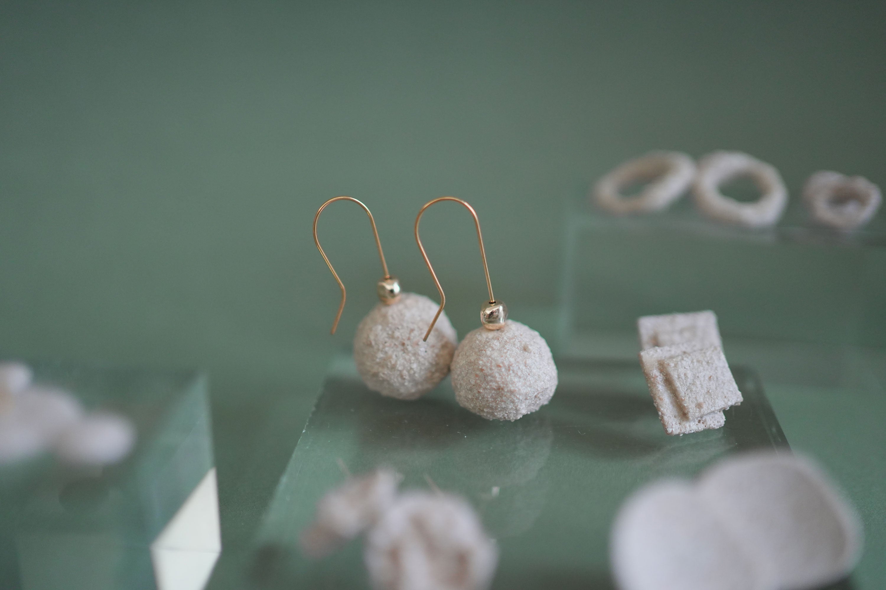 蛋殼_飾品_活潑的你