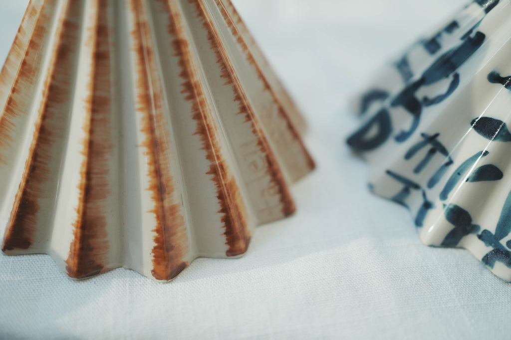 咖啡手沖架_泰國職人作品摺紙濾杯_c咖啡色直刷紋