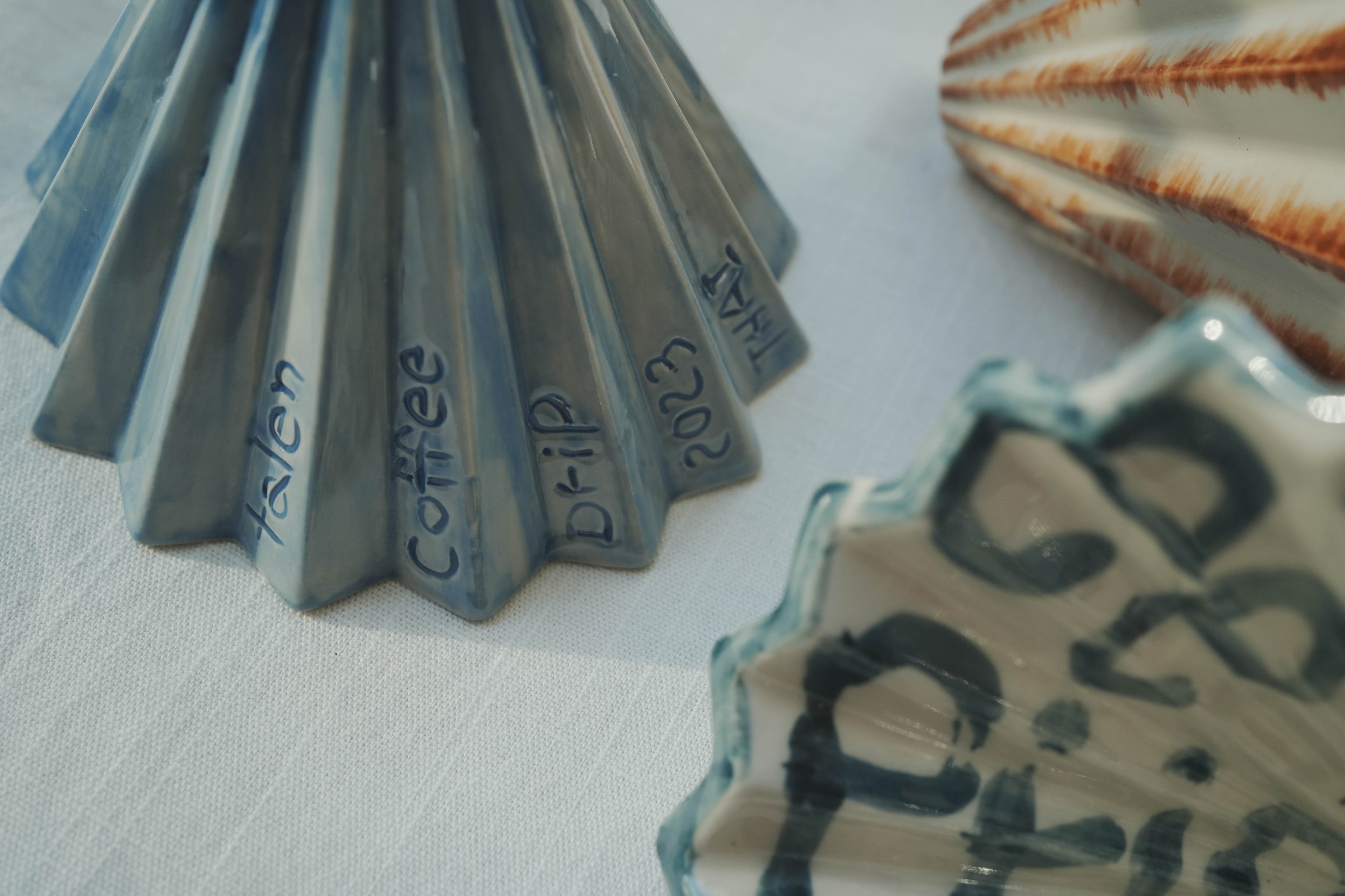 咖啡手沖架_泰國職人作品摺紙濾杯_e淺水藍不規則素色