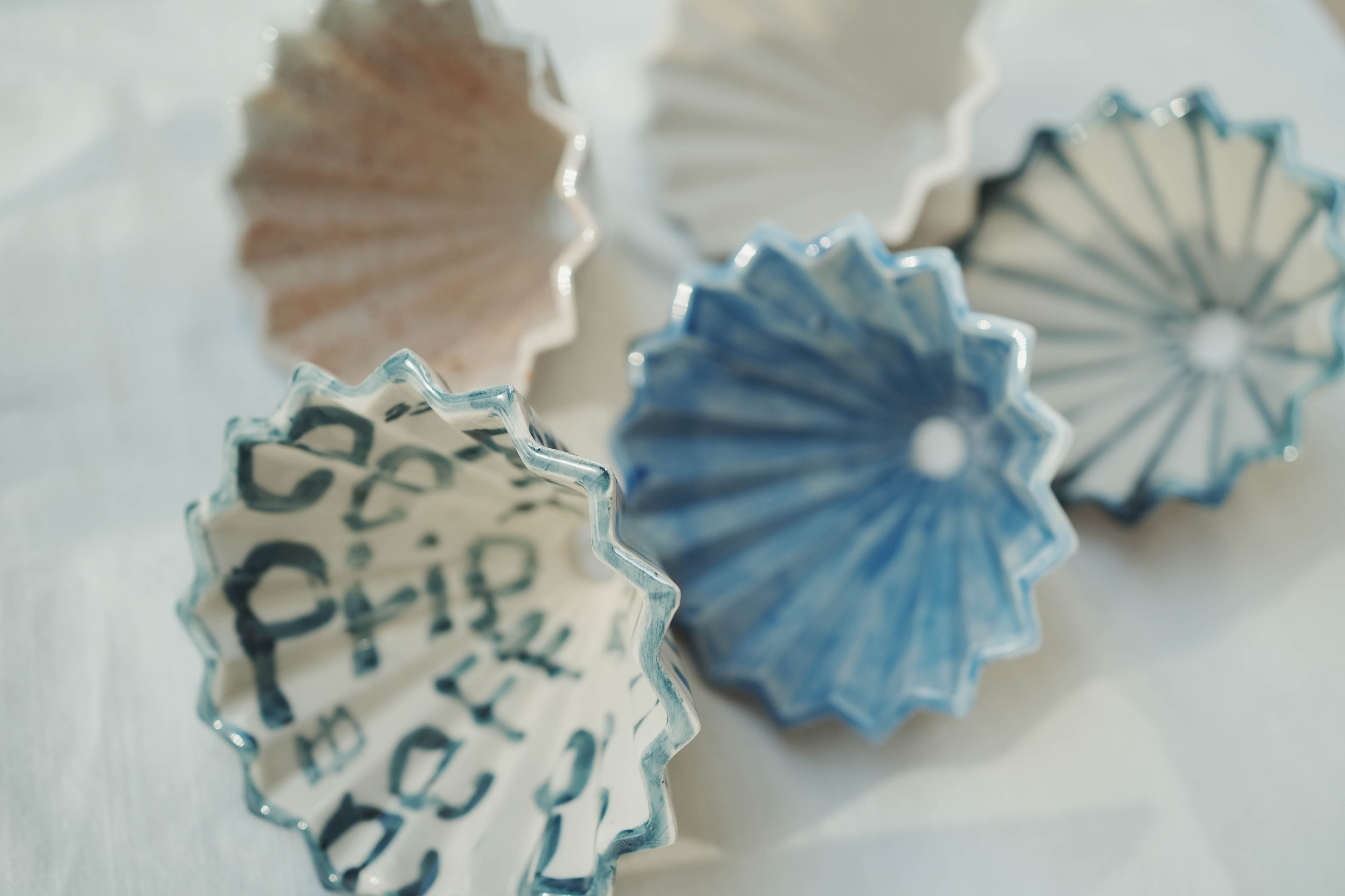 咖啡手沖架_泰國職人作品摺紙濾杯_d大地色米棕細點