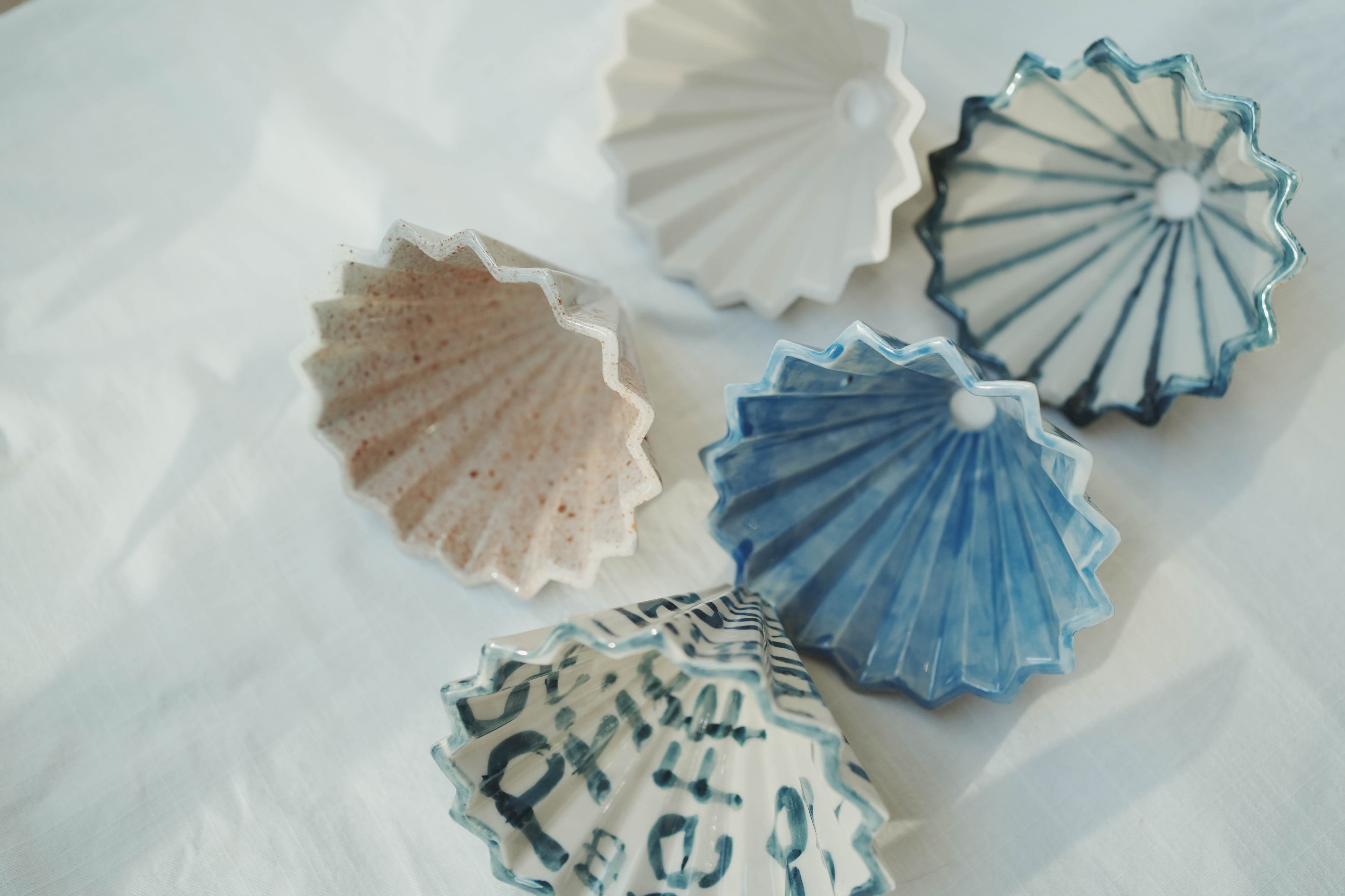 咖啡手沖架_泰國職人作品摺紙濾杯_e淺水藍不規則素色