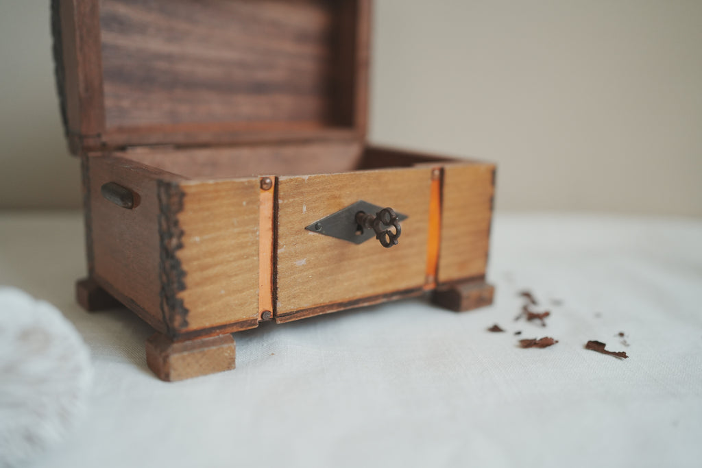 古董_時光的守護者_歐式手工星紋木質寶盒