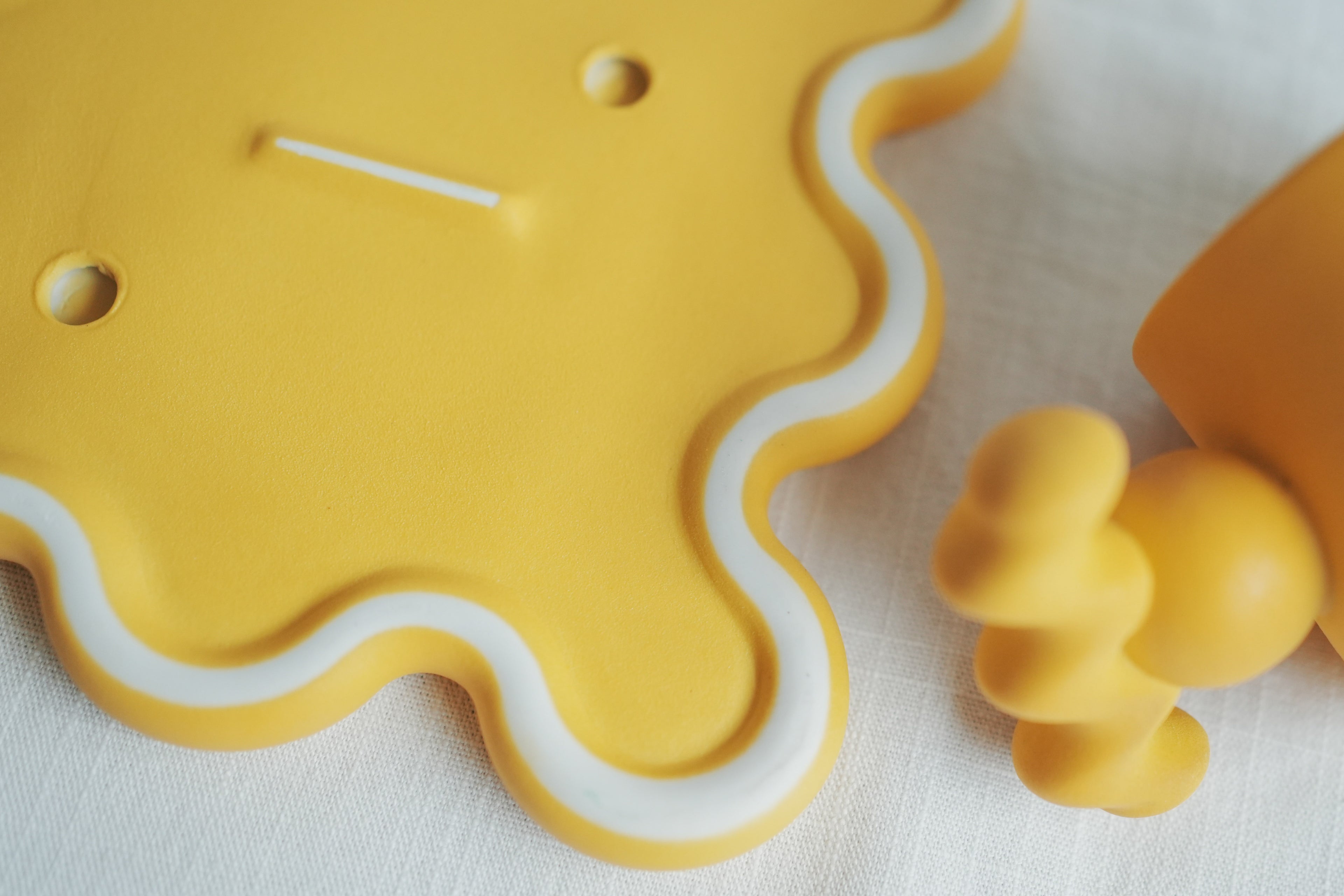 陶瓷波浪杯盤組 - 黃