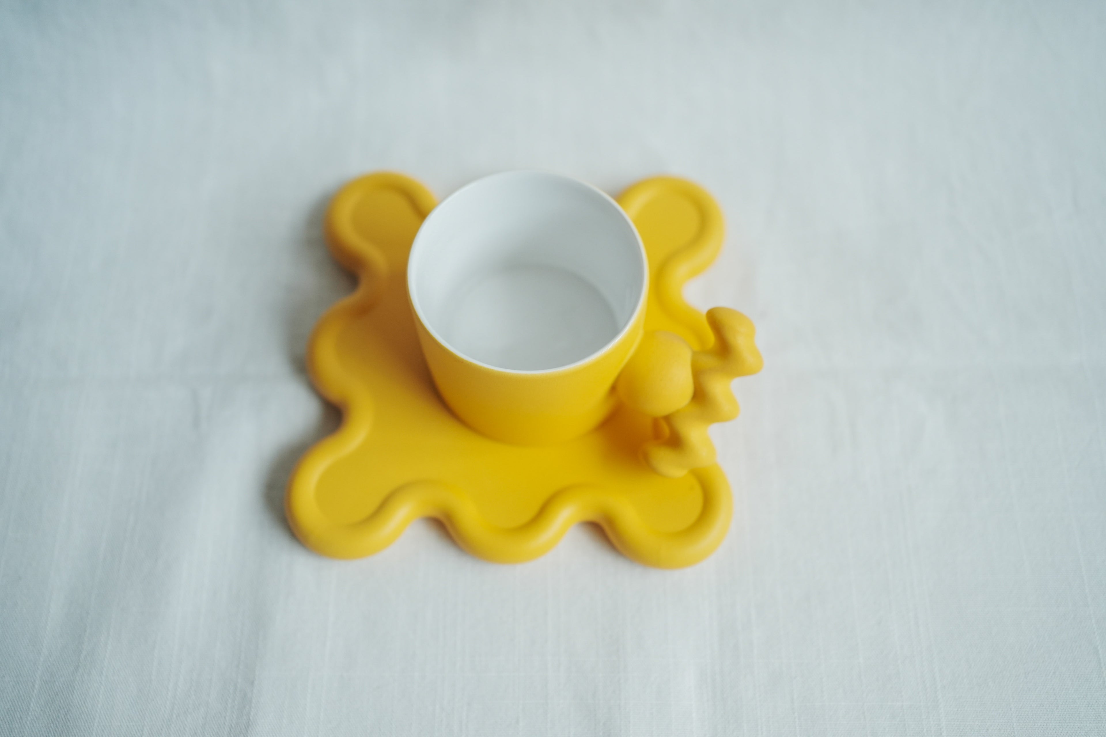 陶瓷波浪杯盤組 - 黃