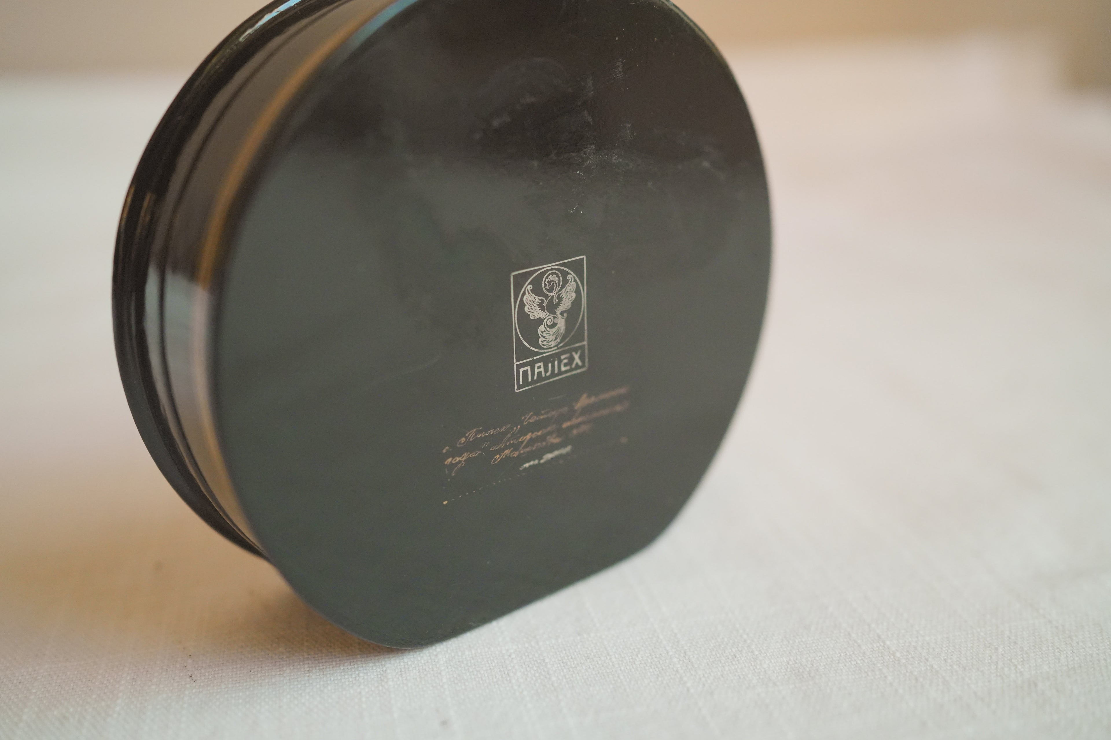 古董_靜謐之樹：俄羅斯手工漆器微縮繪畫收納盒