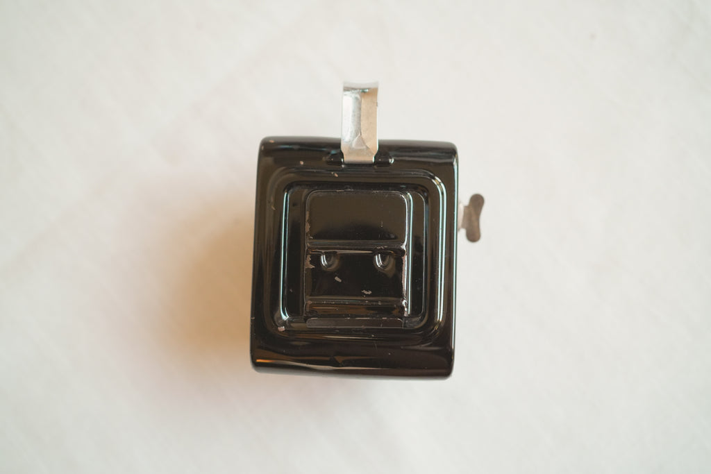 古董_靜默的信號：軍用手持信號燈