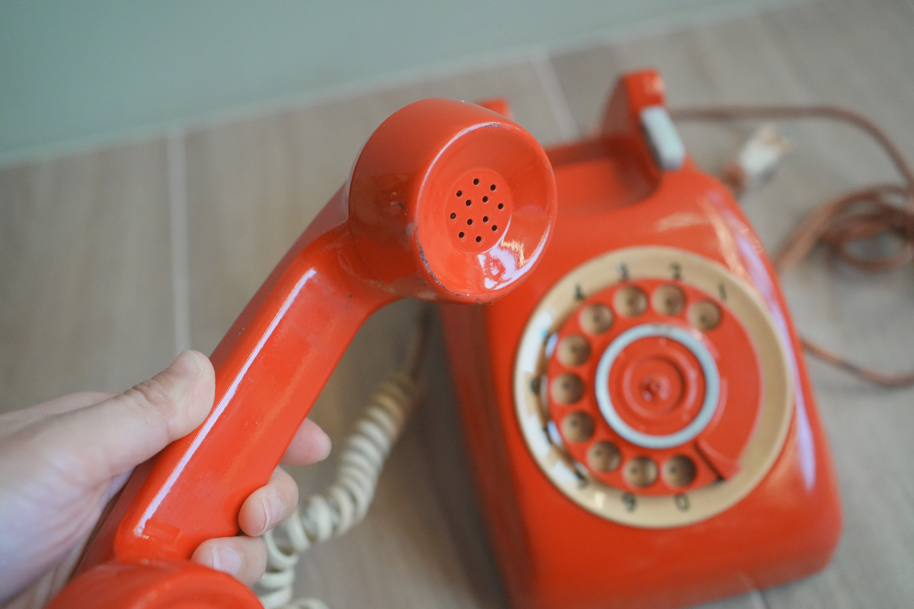 古董_東德普普風：RFT W66 太空橘機械電話