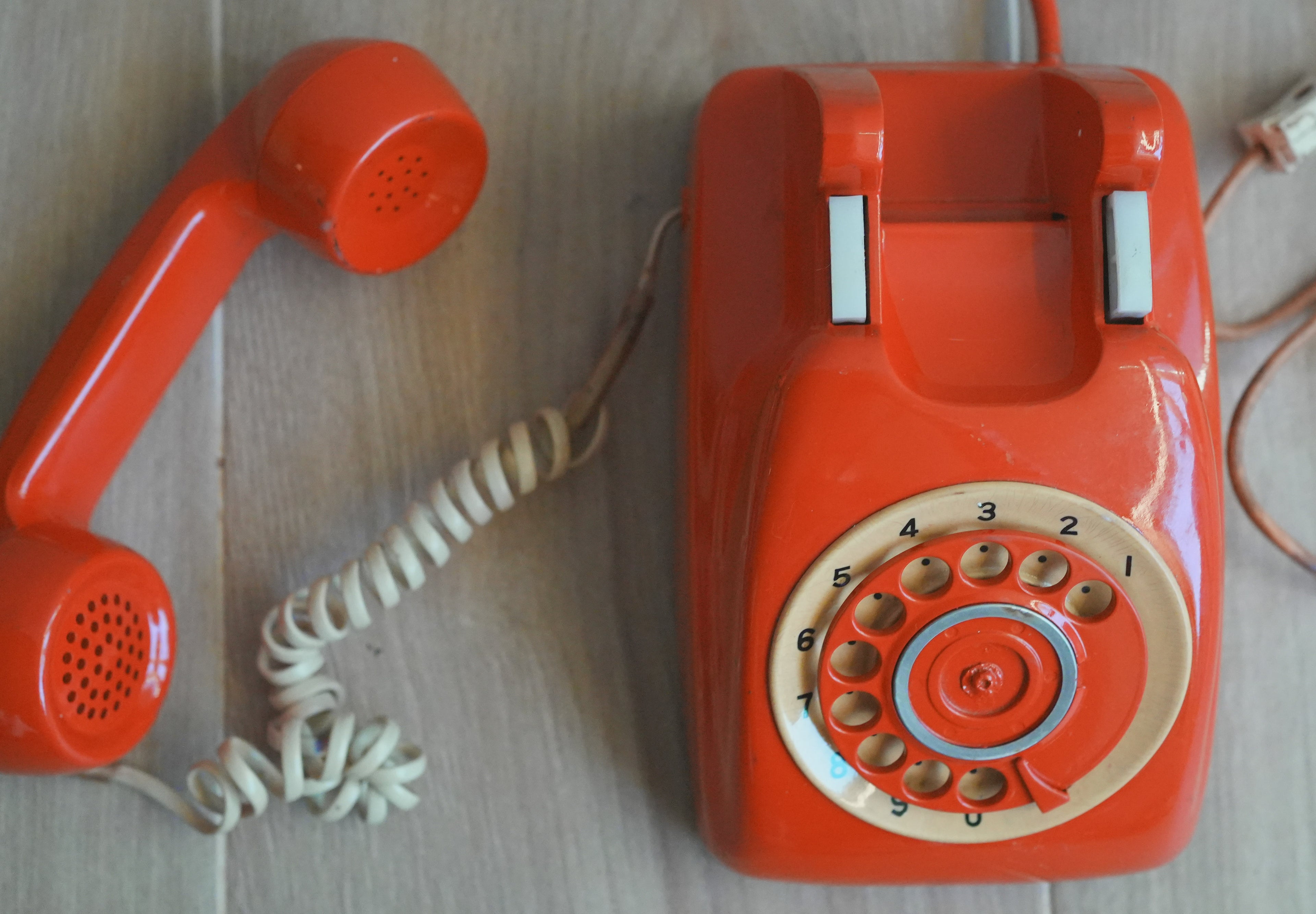 古董_東德普普風：RFT W66 太空橘機械電話