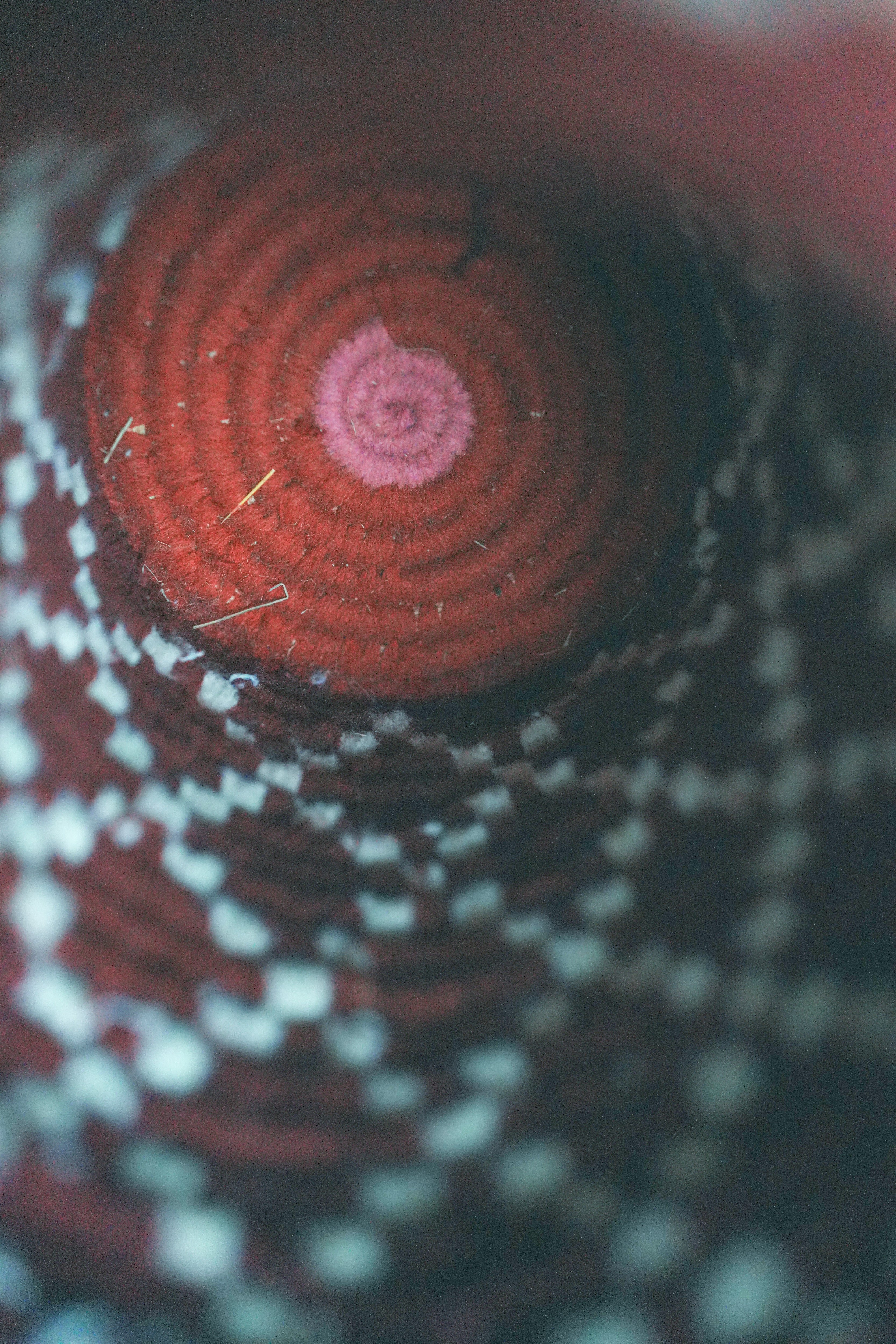 北非手工藝【D】Smal 草編彩織置物籃 (帶蓋)_菱格_深紅