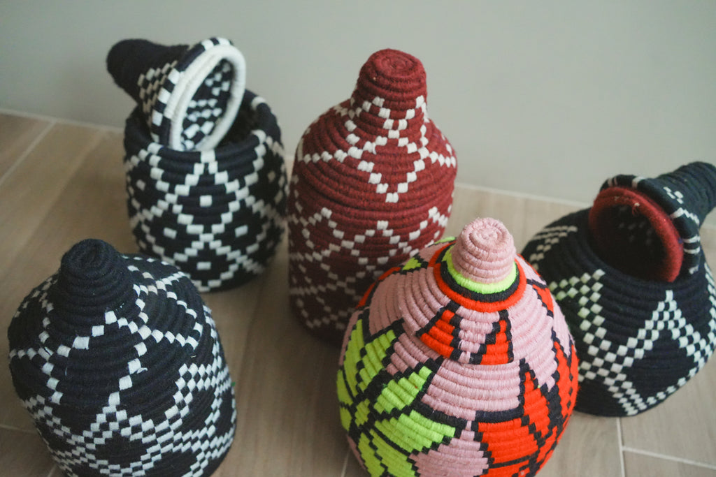 北非手工藝【E】Smal 草編彩織置物籃 (帶蓋)_菱格點點_黑